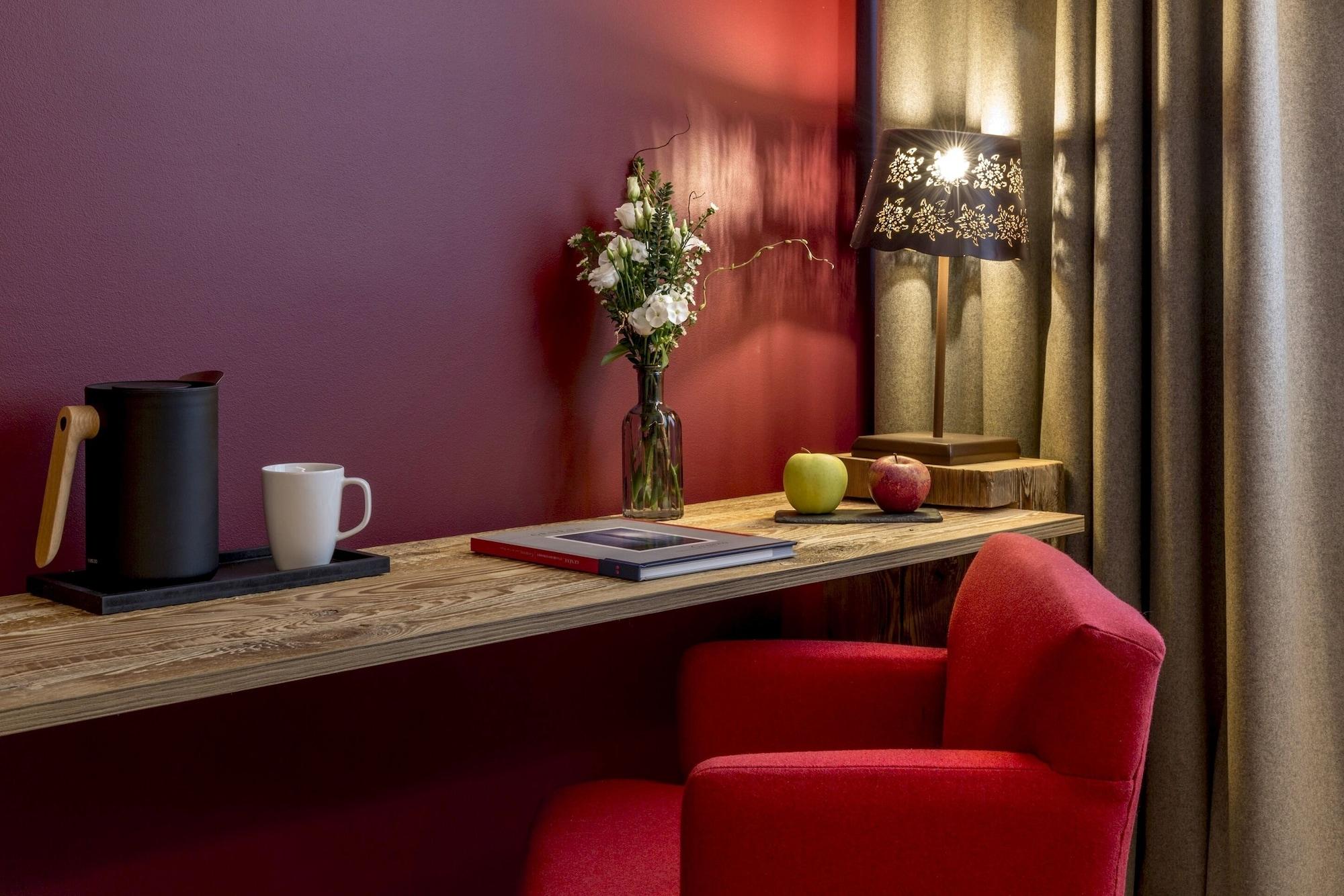 Edelweiss Manotel Geneva Ngoại thất bức ảnh