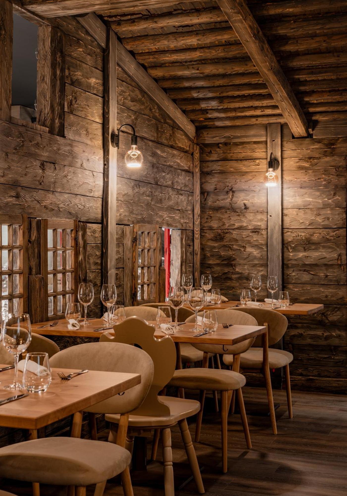 Edelweiss Manotel Geneva Ngoại thất bức ảnh